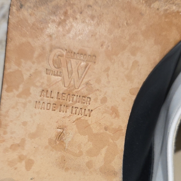 Black and White Two-Tone Oxford Derbys - Picture 5 of 9